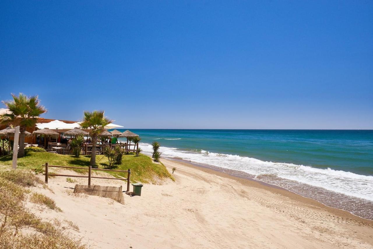 Oleholidays 806 Romana Playa Primera Linea De Playa Marbella Exterior photo