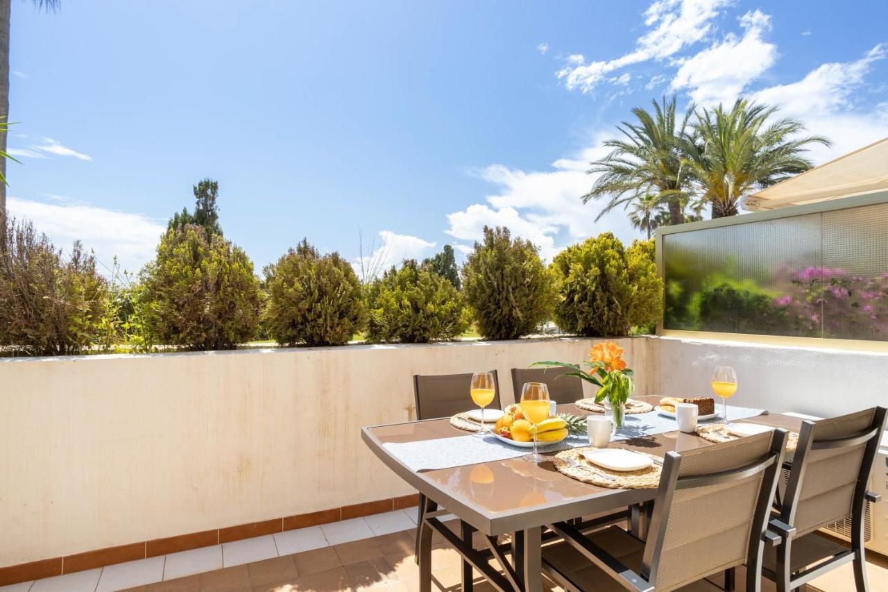 Oleholidays 806 Romana Playa Primera Linea De Playa Marbella Exterior photo
